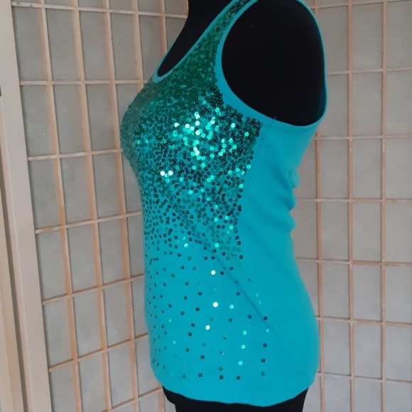 Green sequined tank top mermaid special - Picture 5 of 6